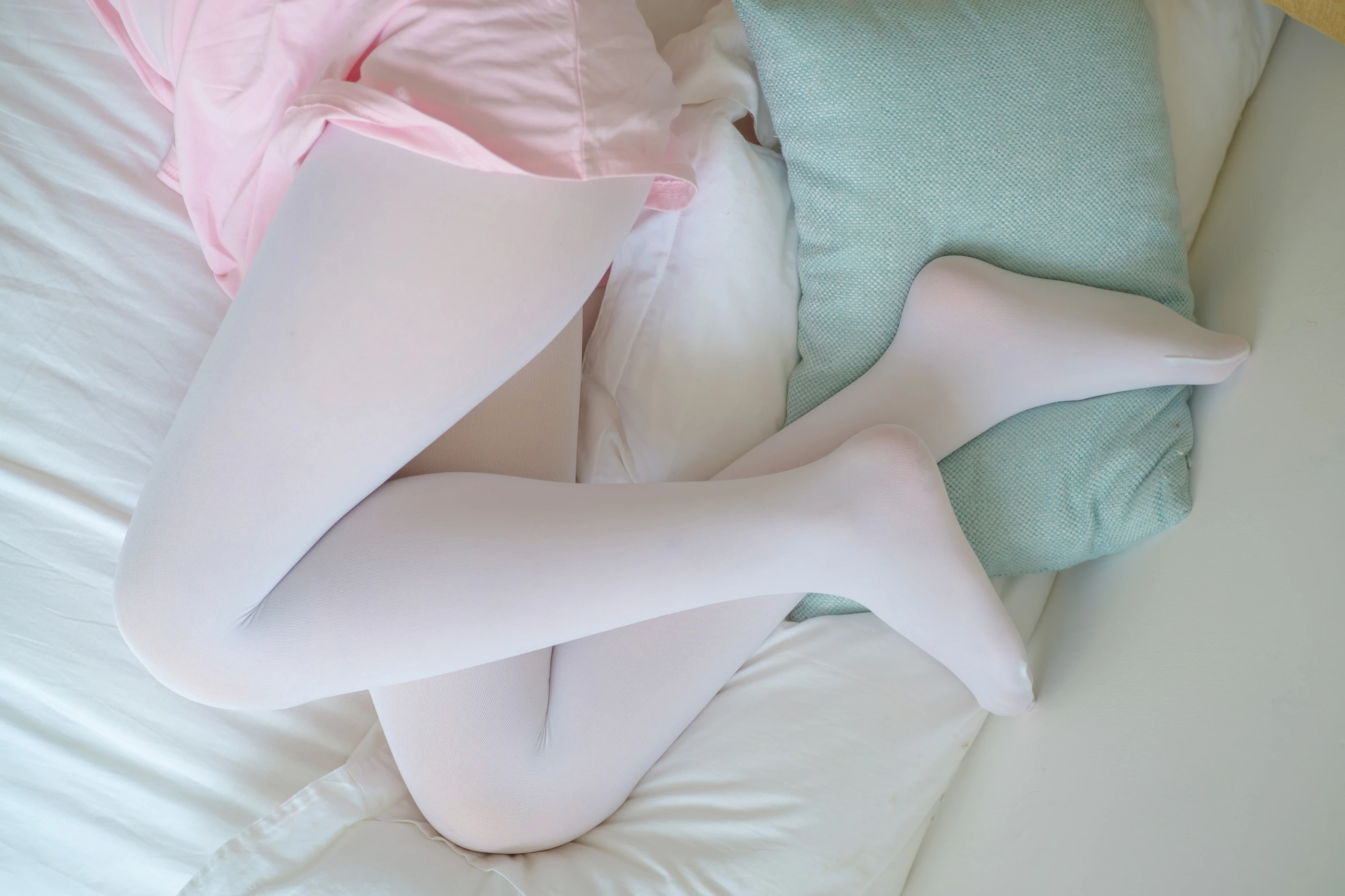 森萝财团 R15-035 [107P]插图4